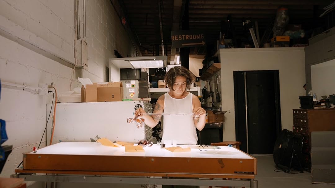 Foto Digital Mulai Ditinggalkan: Fenomena 'Analog Renaissance' 2026, Saat Generasi Muda Rela Bayar Mahal untuk Hasil Foto yang 'Tidak Sempurna